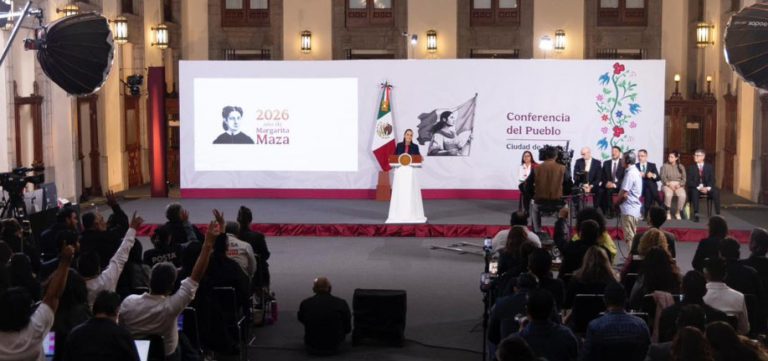 Sheinbaum respalda a Petro y pide investigar “hasta lo último” el presunto fraude