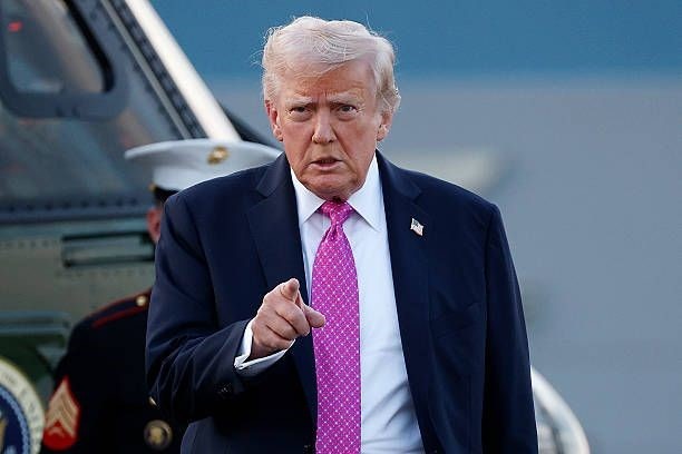 Trump endurece medidas contra ciudadanos naturalizados acusados de fraude migratorio