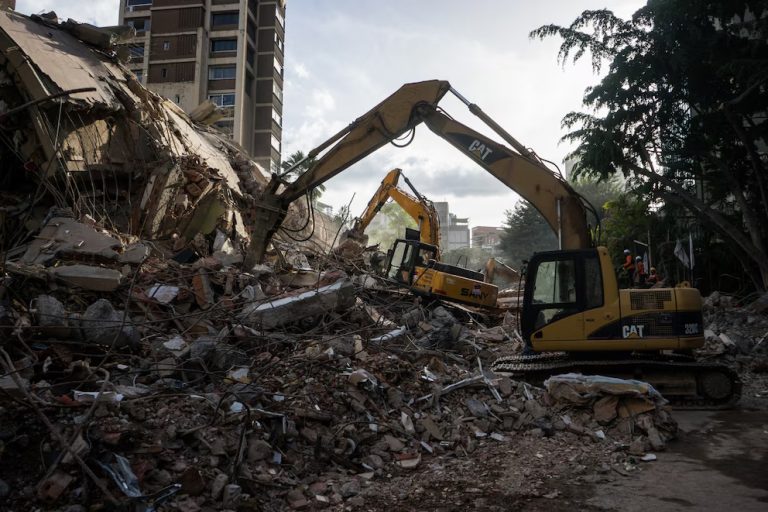 Ascienden a 920 los muertos y a 3 mil 360 heridos por terremotos en Venezuela