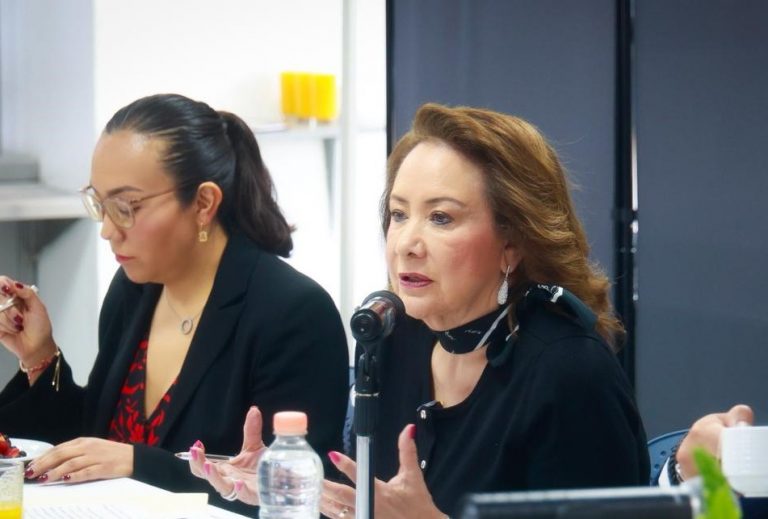 Yasmín Esquivel impulsa el diálogo con juzgadores para fortalecer la impartición de justicia