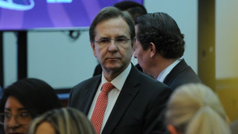 SRE envía a Senado nombramiento de Esteban Moctezuma a Unión Europea