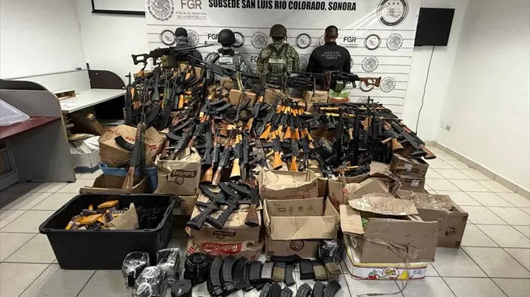 Aseguran 81 armas largas y casi 275 mil cartuchos en San Luis Río Colorado
