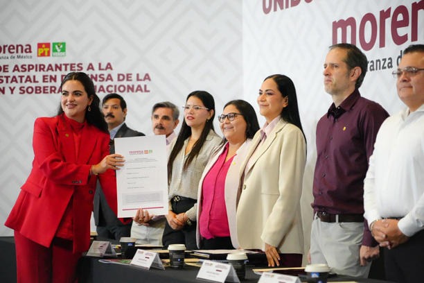 Morena registra a aspirantes con denuncias y escándalos
