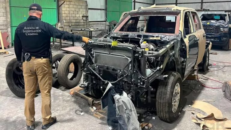 Hallan taller de “monstruos” y aseguran arsenal, en Durango