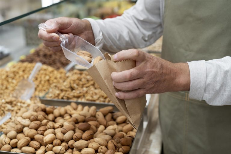 China impone aranceles severos a la nuez pecana mexicana y estadounidense