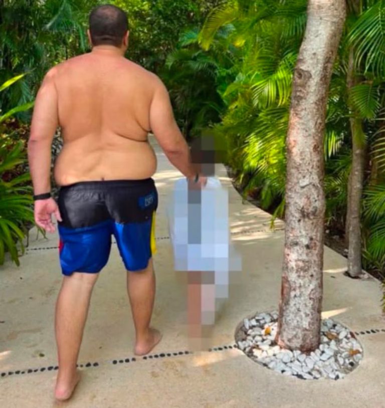 Carolyn Adams defiende a José Ramón López Beltrán de burlas por publicar foto en traje de baño, acusa humillación corporal