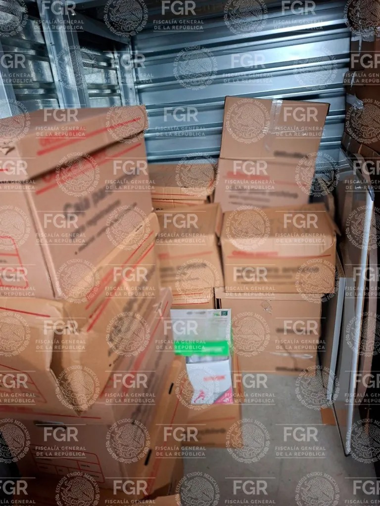 FGR asegura documentos clave en investigación por contrabando de combustible en rieles