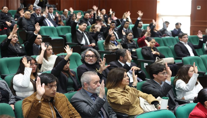 Aprobó Consejo Universitario de UAEMéx más becas para estudiantes