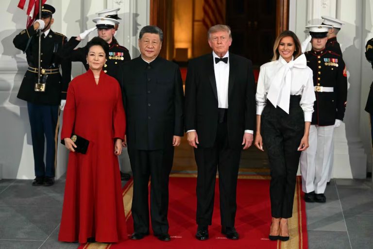 Trump y Jimping: elogios mutuos y una cena con magnates tecnológicos