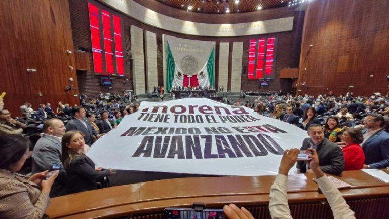 Diputados aprueban en lo general la prohibición de doble nacionalidad para altos cargos ejecutivos