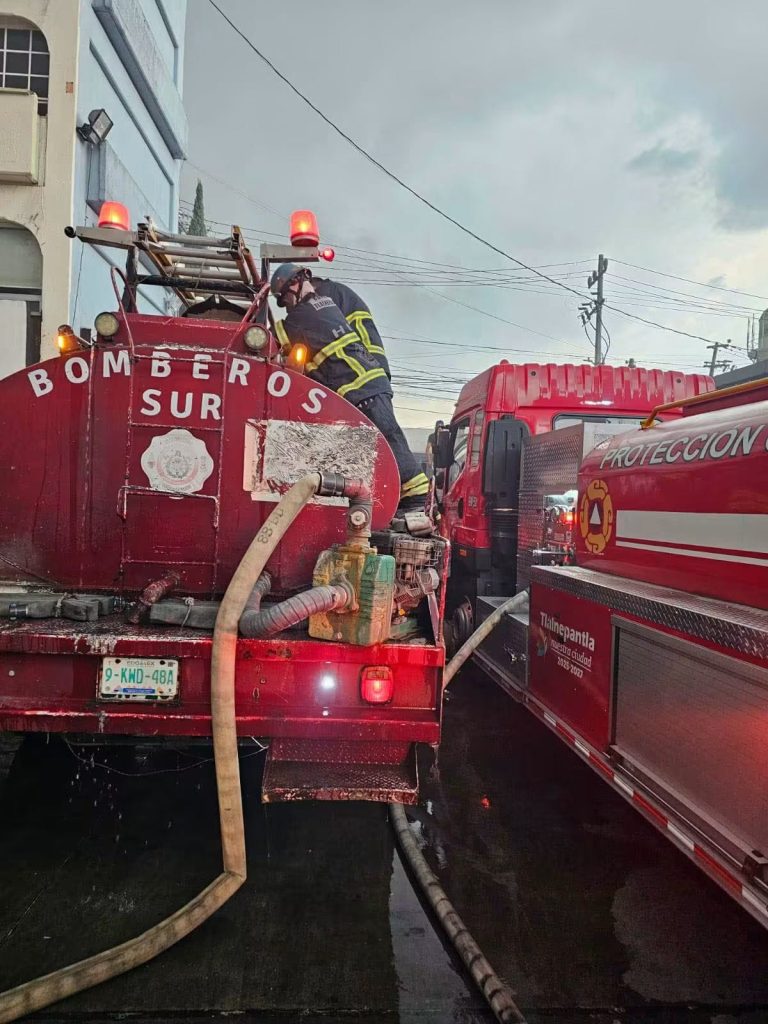 Incendio en planta química de Tlalnepantla deja cuatro lesionados