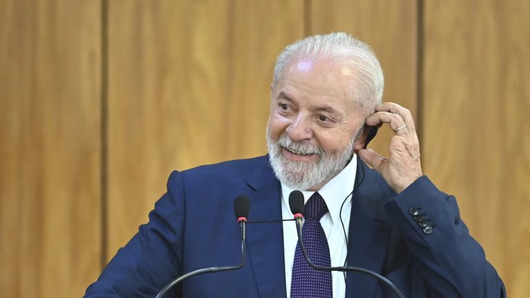Triunfo de Lula hunde a la Bolsa de Sao Paulo