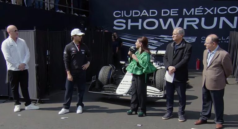 Clara Brugada fue abucheada en el showrun; de Checo Pérez, en Paseo de la Reforma