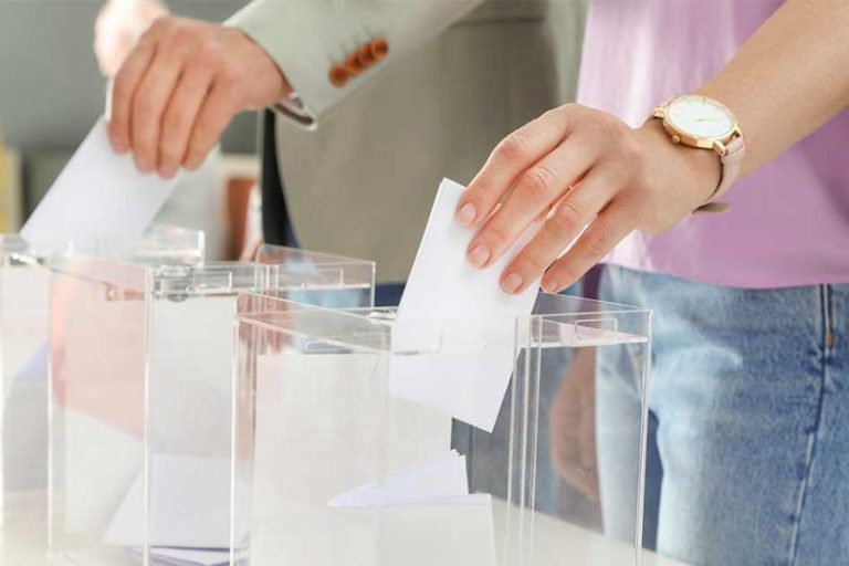 Cae confianza de mexicanos en la democracia, la más baja de AL