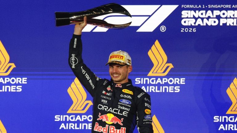 Verstappen gana sin problemas GP de Singapur; Antonelli cerca del Campeonato