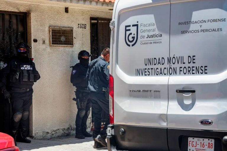 Casas particulares convertidas en fosas clandestinas en CdMx