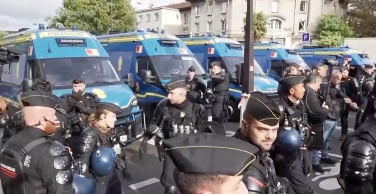 Francia blinda las calles con 70 mil agentes ante nuevas protestas