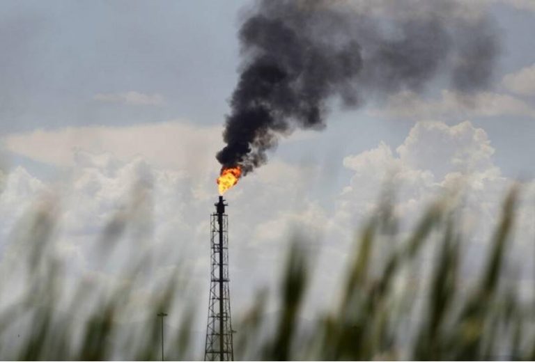 Producción de gas natural en México a la baja; su quema al alza