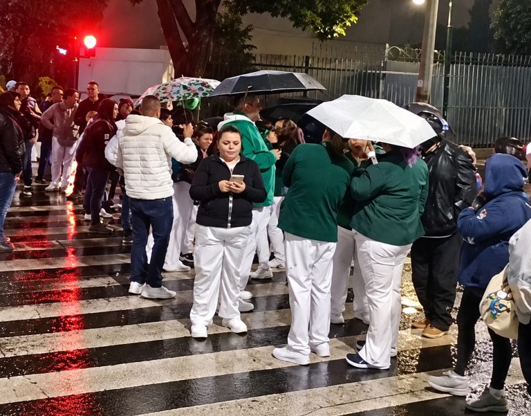Sin acuerdos con Segob, paro del IMSS escala a bloqueos en la CDMX