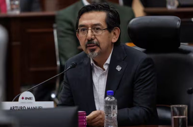 Arturo Chávez López; consejero que suena ante una posible salida, de Taddei del INE