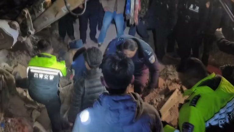 Tíbet cuenta sus daños tras el sismo de 7.0: 16 muertos y 76 heridos