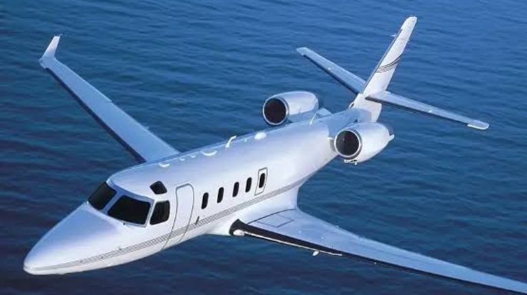 Desaparece avión con 6 personas a bordo frente a costas de Massachusetts