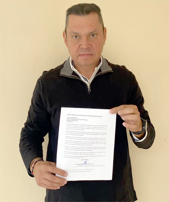 Armando Gordillo renuncia al PAN Naucalpan tras 25 años de militancia